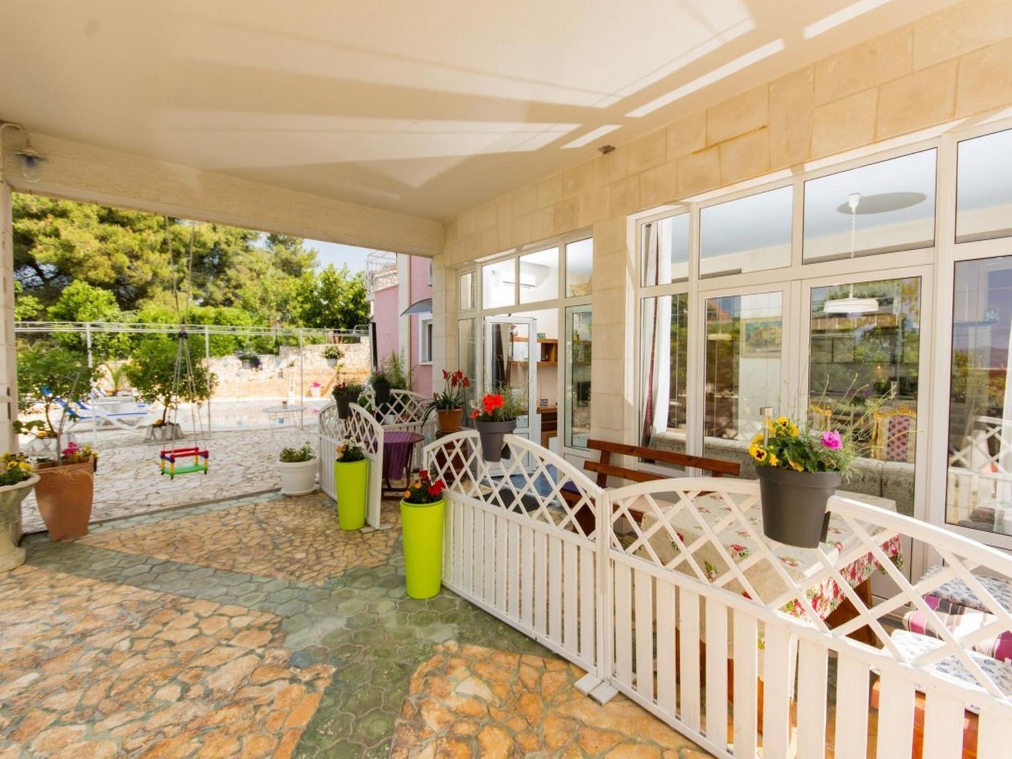 Villa Stil トロギール 部屋 写真
